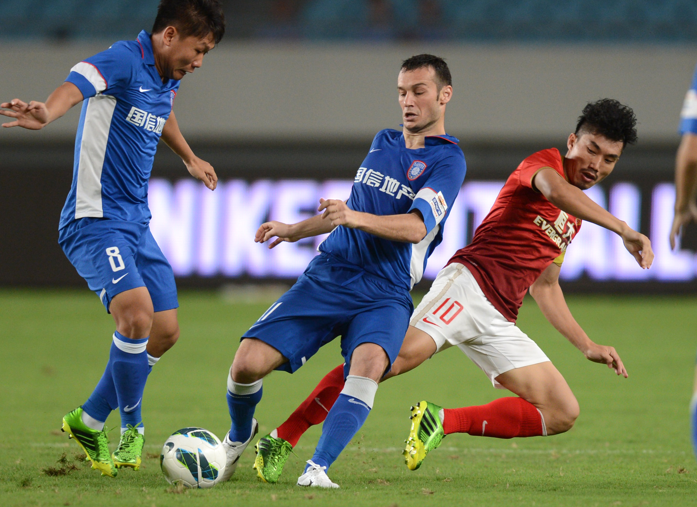 孔帕尼：我为球队今天的表现自豪，已为下半赛季打下良好基础（孔帕尼：为球队今表现自豪，下半赛季已打下坚实基础）