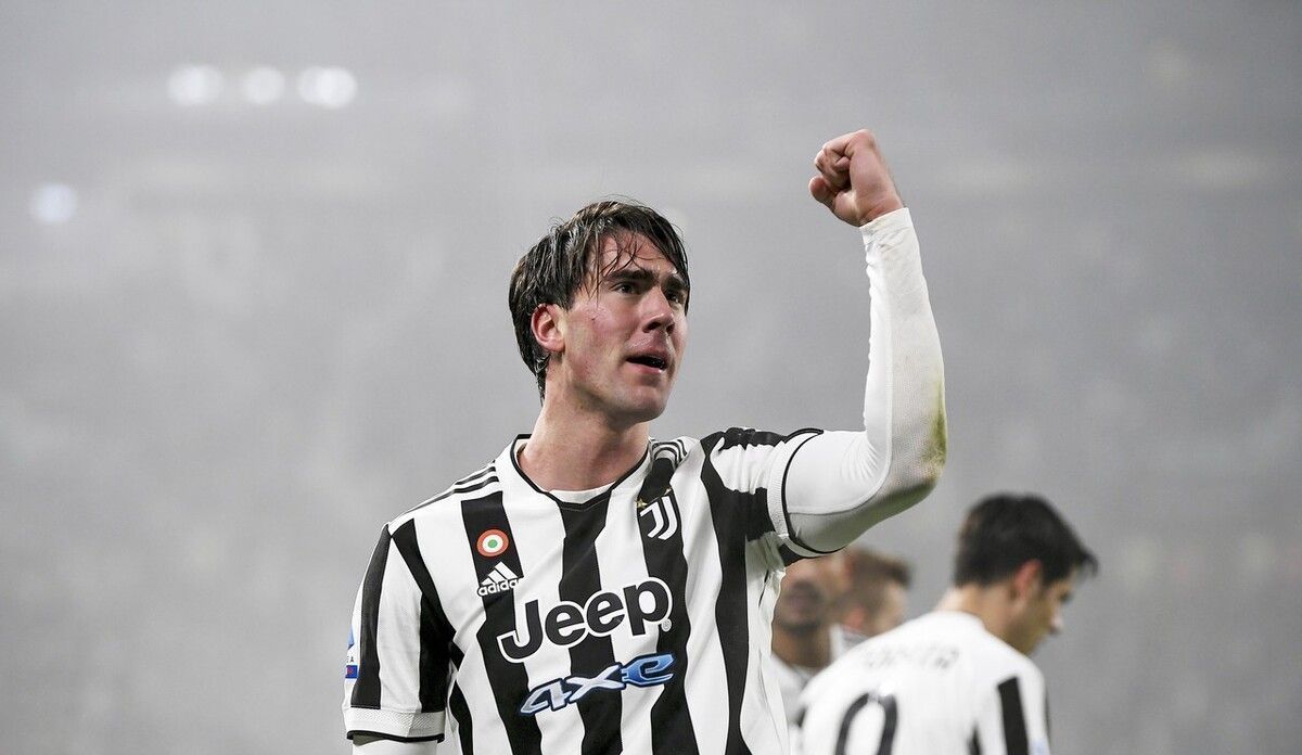 拜仁官方：2026年传奇杯将于明年1月18日举行，拉姆任教练