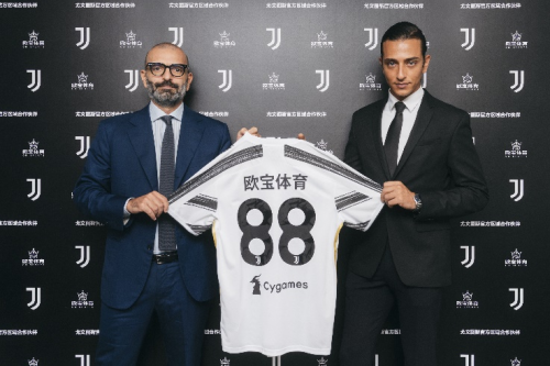 德转列从未入选国家队11人阵容：约罗、卡雷拉斯、德拉普在列