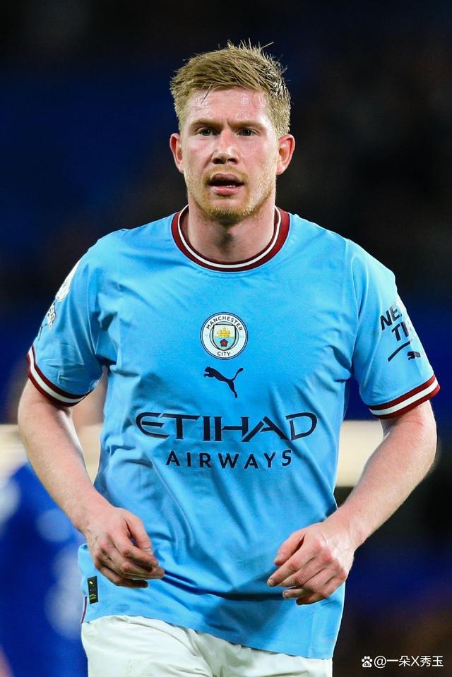 足坛19位亿元先生：维蒂尼亚、内维斯1.1亿欧上榜，3人2亿（盘点足坛19位亿元先生：维蒂尼亚、内维斯以1.1亿欧入围，3人达到2亿）